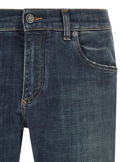 Jeans by Dolce & Gabbana for men in stretch denim cotton blue features an sartorial straight-leg and long with a low rise cut for a sartorial finish.