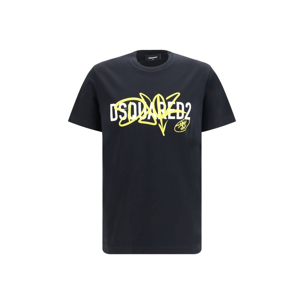 T-Shirt by Dsquared² for men in cotton black & print showcases a fashionable silhouette, elegantly detailed with a fashionable short-sleeve and crew neckline for a sophisticated, high-fashion look.