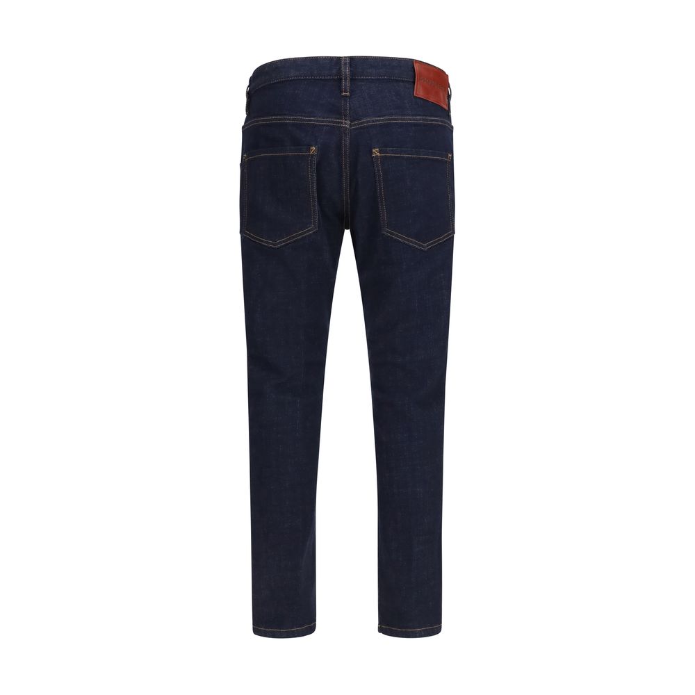 Jeans by Dsquared² for men in stretch denim cotton blue & signature features a refined silhouette with a refined straight-leg, regular-fit & slim, defined by a and a refined long for a refined finish.