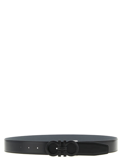 Belt by Ferragamo for men in calfskin leather black & gray features a versatile silhouette, artfully showcasing the versatile design of the Gancini Calfskin Leather Belt for a sophisticated, premium finish.