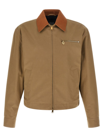 Jacket by Versace for men in cotton beige features an utilitarian silhouette with a refined , showcasing sophisticated pockets for an utilitarian aesthetic.