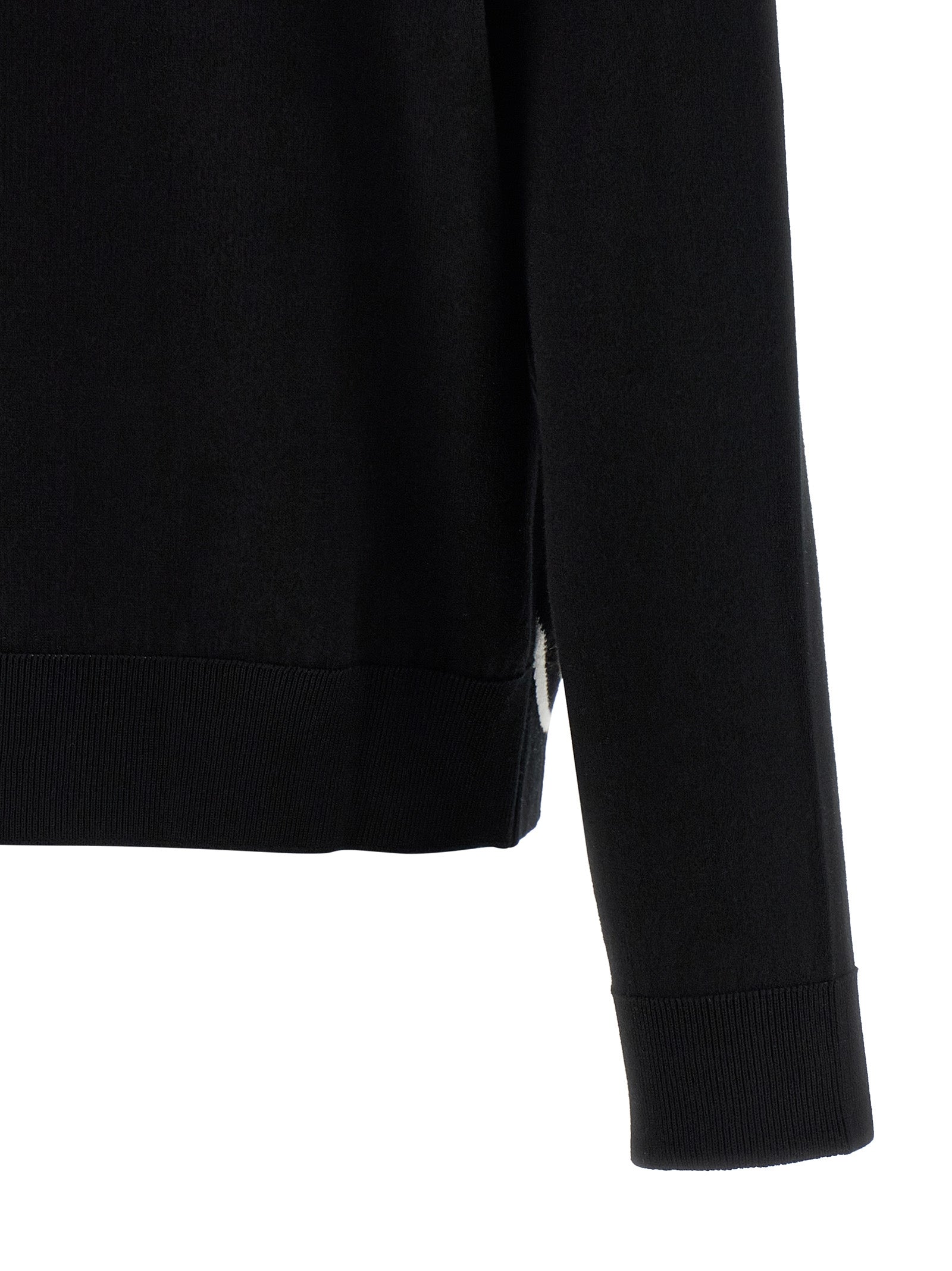 Cardigan by Balenciaga for women in stretch polyamide cotton bicolour, black, white, patterned & jacquard showcases a luxurious silhouette, meticulously detailed with a sophisticated and for a refined finish.