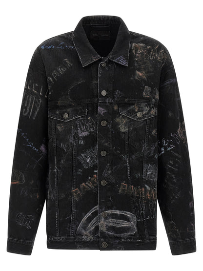 Trucker Jacket by Balenciaga for men in denim cotton black features an contemporary silhouette, showcasing a sophisticated shirt-collar neckline and contemporary pockets for a truly refined look.