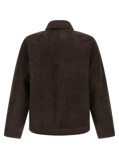 This Jacket by GIORGIO BRATO for men in suede leather brown showcases a magnificent silhouette, meticulously crafted with a distinctive shirt-collar neckline and functional pockets for a magnificent finish.