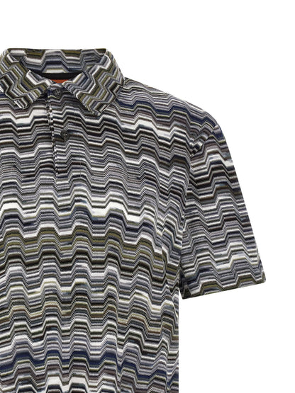 This Polo Shirt by Missoni for men in cotton bicolour, green, patterned & jacquard presents a flawless silhouette, showcasing flawless detailing and a refined for a truly flawless aesthetic.