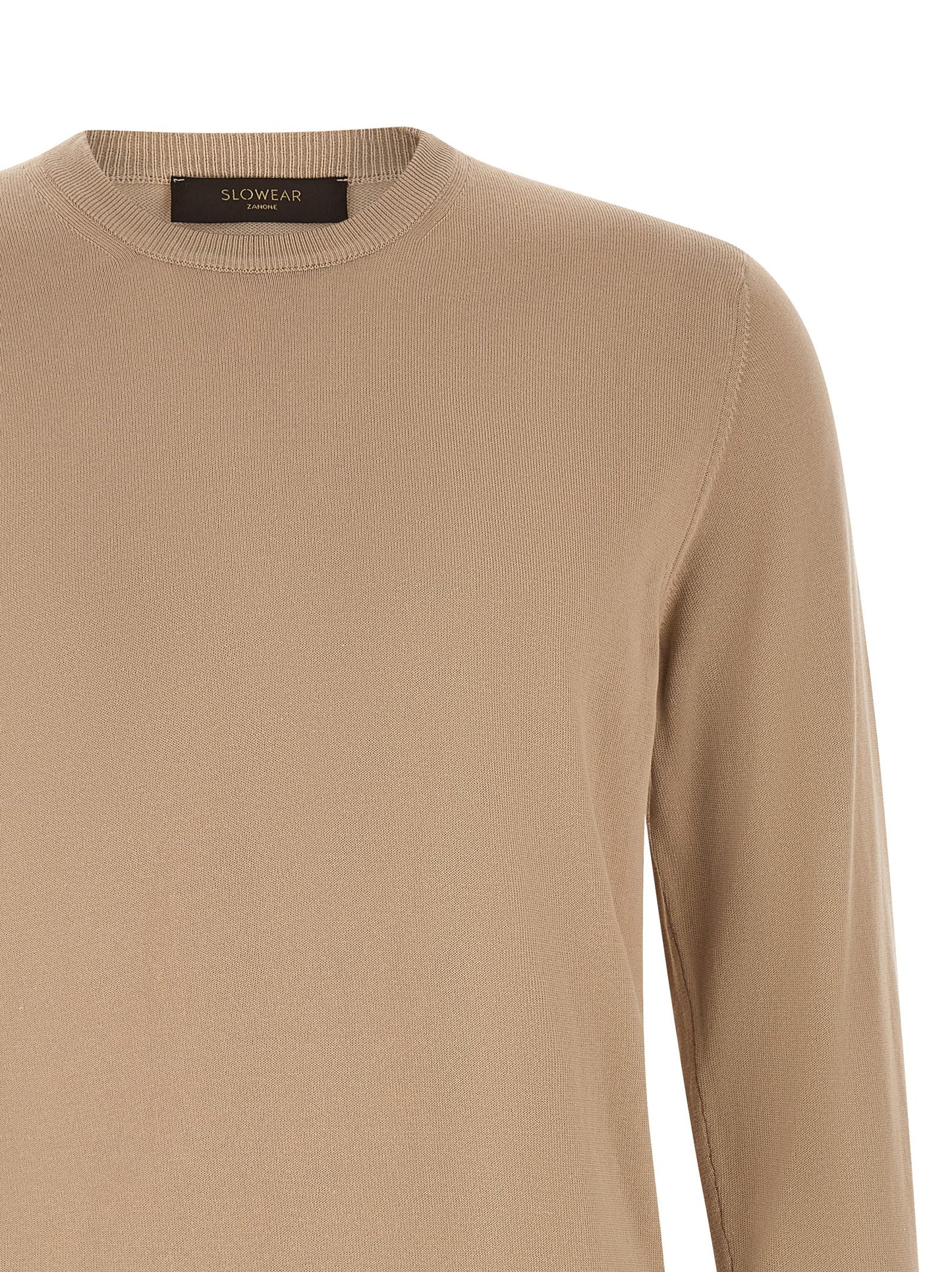 Cardigan by ZANONE for men in cotton beige showcases a luxurious silhouette, meticulously detailed with a sophisticated and for a refined finish.
