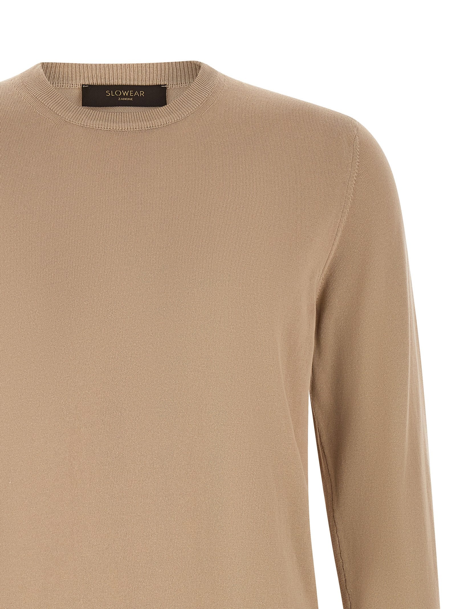 Cardigan by ZANONE for men in cotton beige showcases a luxurious silhouette, meticulously detailed with a sophisticated and for a refined finish.
