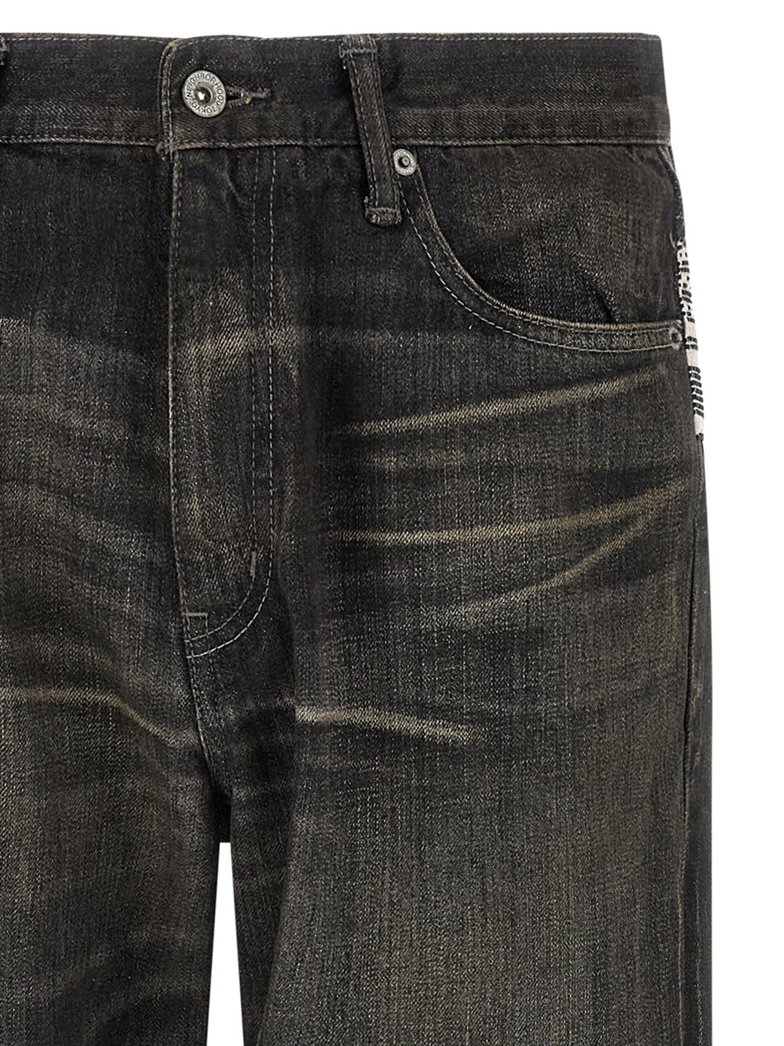 Jeans by Yohji Yamamoto for men in denim cotton black & jacquard features a refined silhouette with a refined tapered-leg, defined by a mid rise and a refined long for a refined finish.