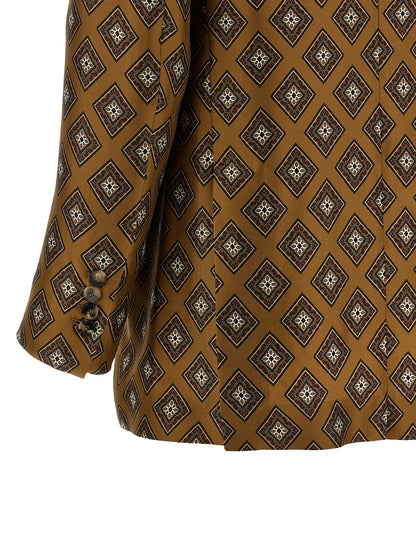 Blazer by Alberto Biani for women in silk brown & horn features an stylish silhouette, showcasing a sophisticated and stylish for a truly stylish finish.