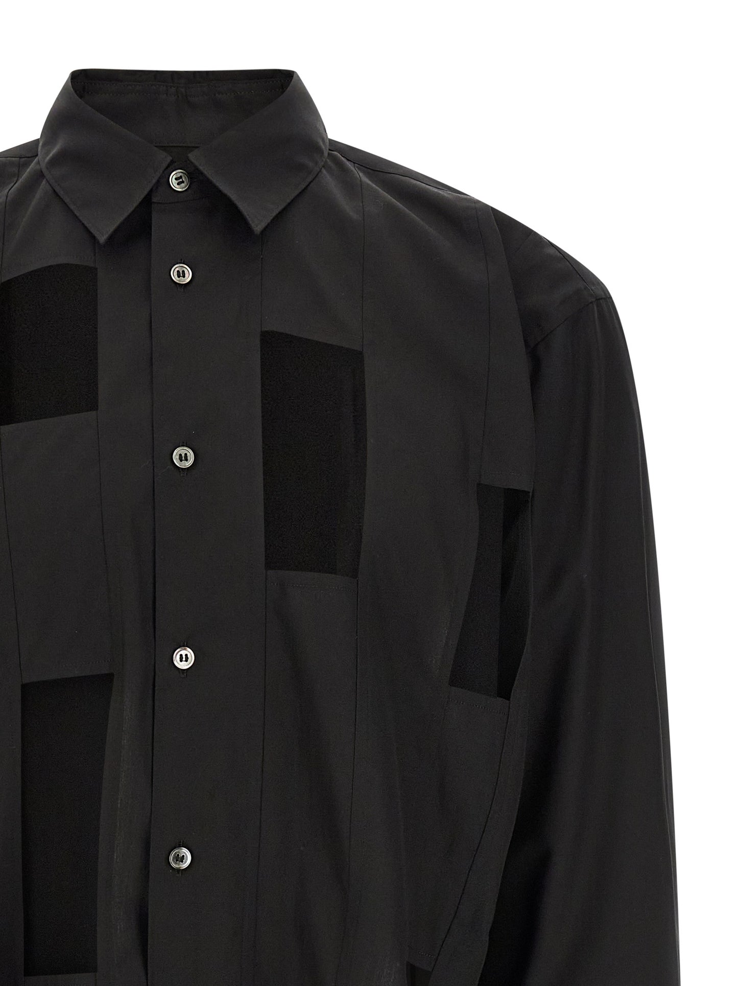 Shirt by Comme Des Garçons for men in cotton black & pearl showcases a sublime silhouette, artfully detailed with a sublime and for a sophisticated, sublime finish.