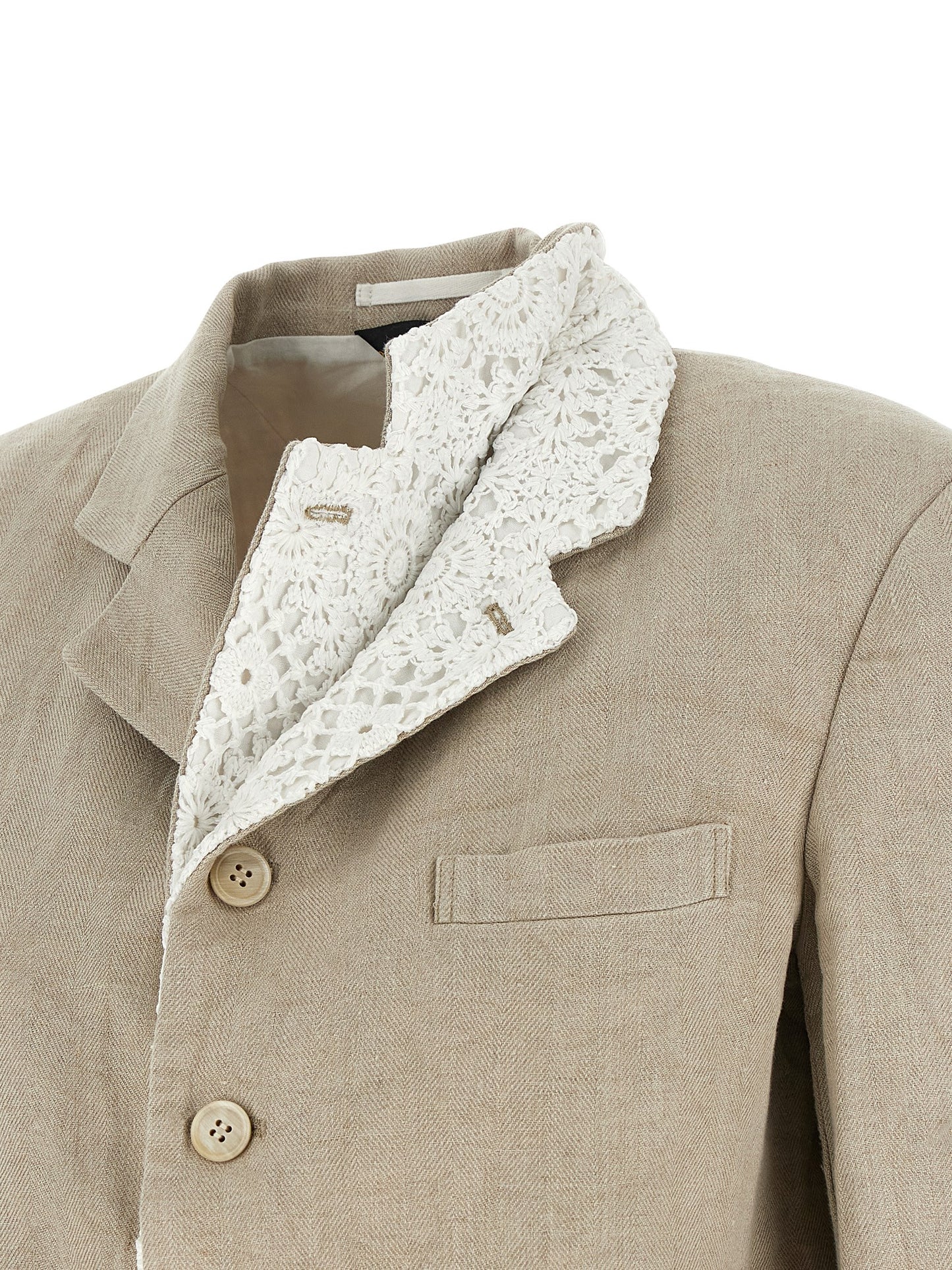 Blazer by Comme Des Garçons for women in linen & cotton beige & chevron features an stylish silhouette, showcasing a sophisticated and stylish for a truly stylish finish.