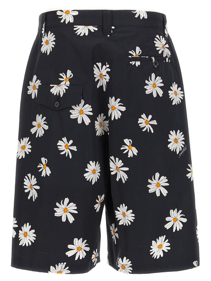 Cargo Shorts by Moschino for men in cotton black & print, featuring a summer chic design with a summer chic short and .