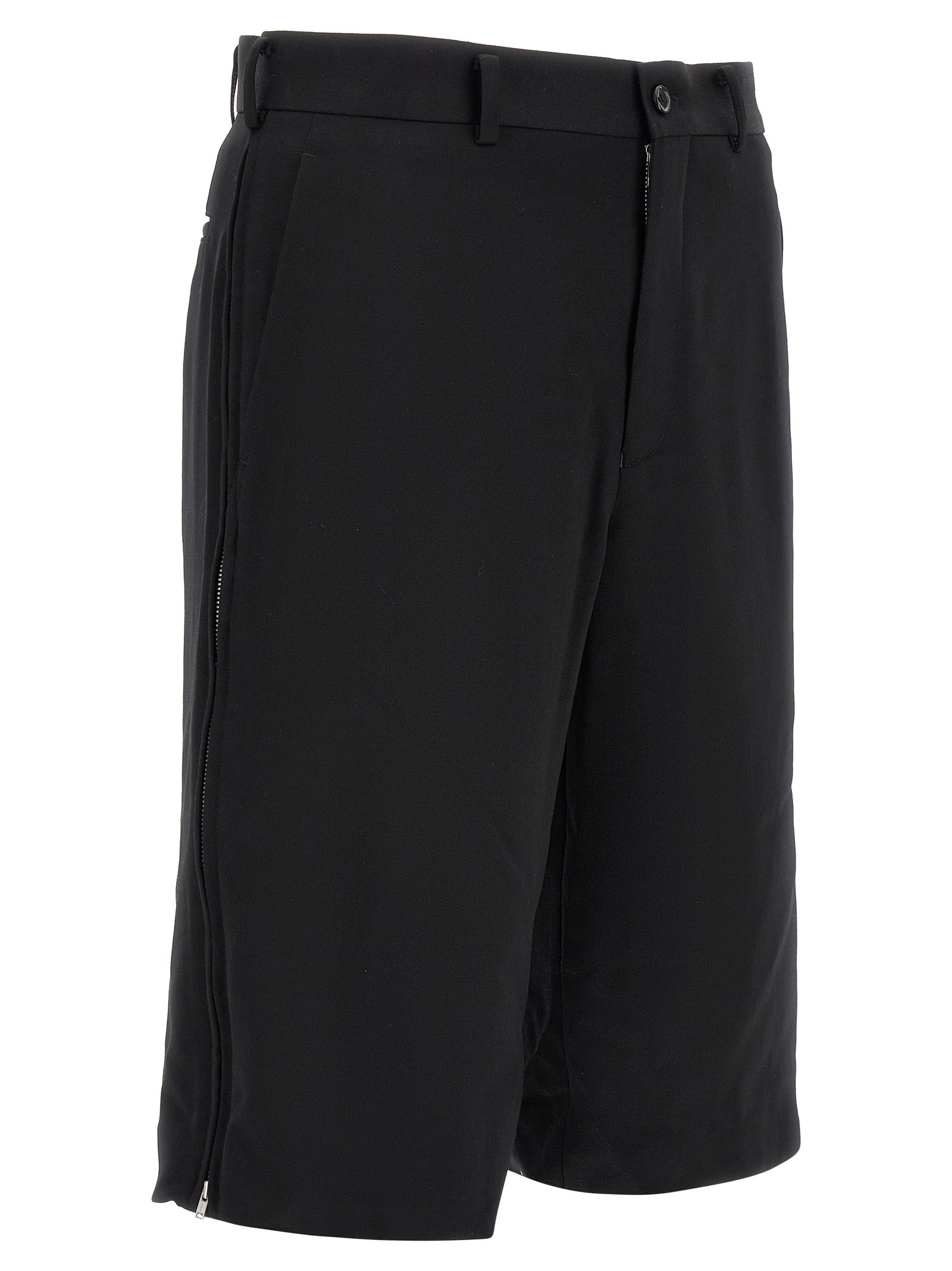 Bermuda Shorts by Comme Des Garçons for men in wool black features a eye catching straight-leg, flared & wide and short with a eye catching .