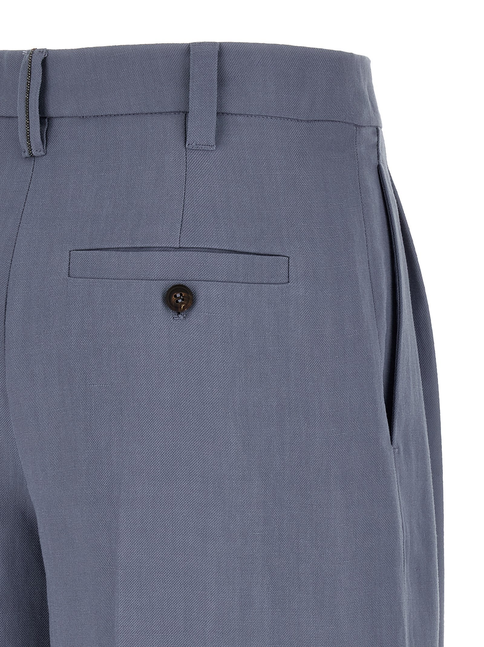 Bermuda Shorts by Brunello Cucinelli for women in viscose linen twill blue showcases a on trend silhouette, featuring a tailored wide with a classic short and sophisticated for a on trend finish.