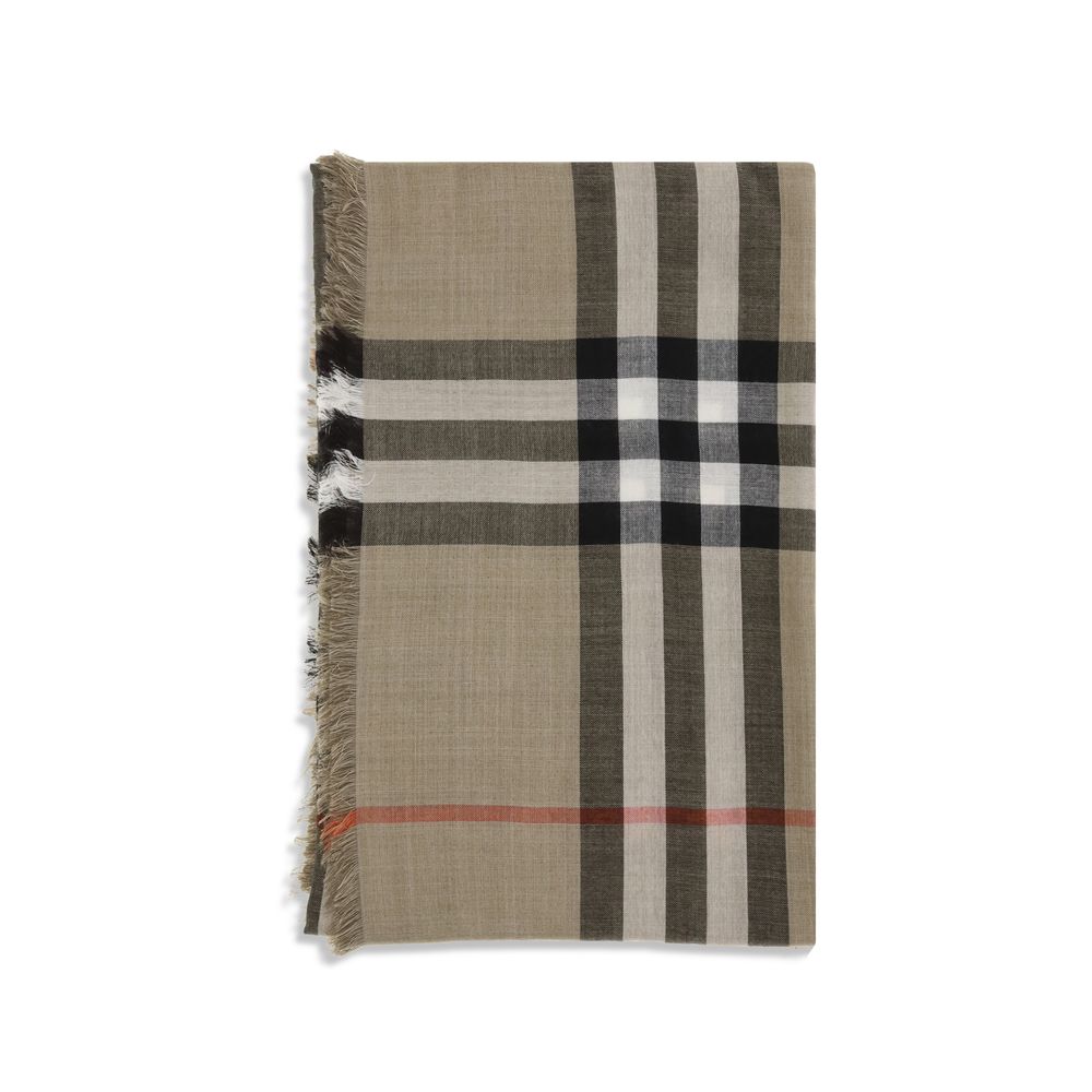 Scarf by Burberry for men in wool & silk beige, brown, sand & print showcases a on trend silhouette, artfully capturing the on trend essence of the Wool & Silk Shawl Fringes Scarf design with a sophisticated finish.