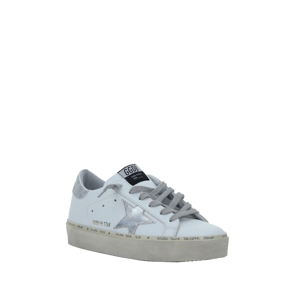 Sneakers by Golden Goose for women in bos taurus calf & goatskin leather white & monogram presents a impeccable silhouette as Star Women's Low Top Bos Taurus Calf & Goatskin Leather Sneakers, expertly defined by a impeccable low-top style for a impeccable, high-fashion look.