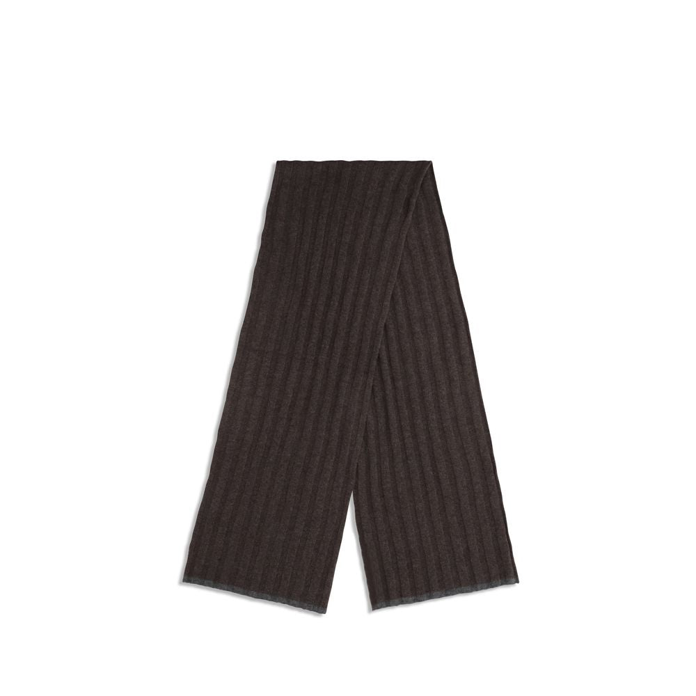 Scarf by Brunello Cucinelli for men in cashmere & capra leather brown showcases a on trend silhouette, artfully capturing the on trend essence of the Cashmere & Capra Leather Scarf design with a sophisticated finish.