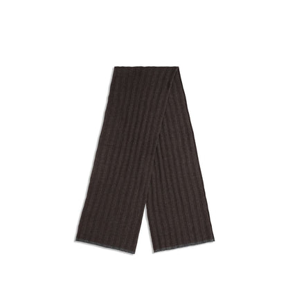 Scarf by Brunello Cucinelli for men in cashmere & capra leather brown showcases a on trend silhouette, artfully capturing the on trend essence of the Cashmere & Capra Leather Scarf design with a sophisticated finish.