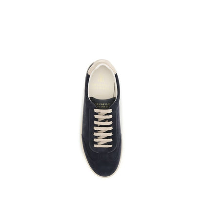 Sneakers by Brunello Cucinelli for men in bos taurus suede calf leather brown & natural presents a on trend silhouette from the Men's Low Top Bos Taurus Suede Calf Leather Sneakers collection, showcasing a on trend low-top style for an elevated aesthetic.