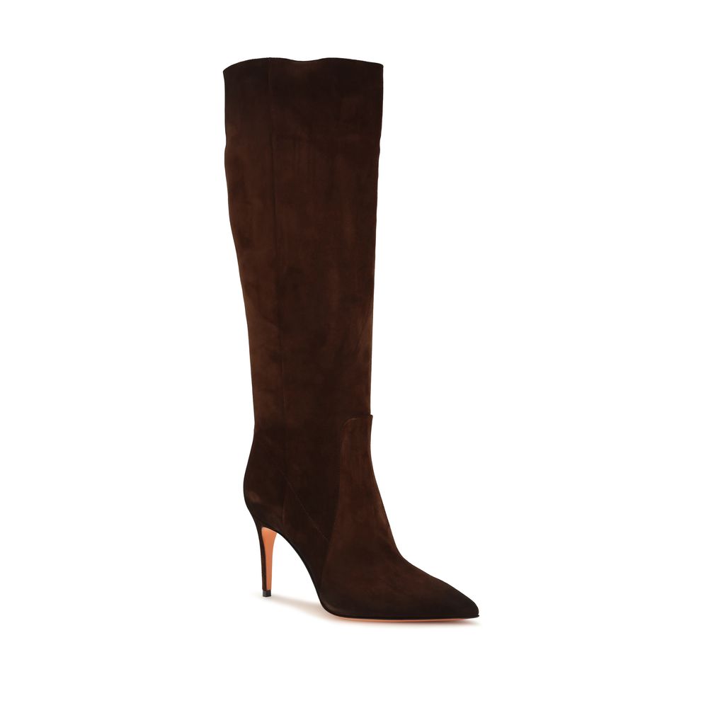 High-Heel Boots by Santoni for women in bos taurus calf leather brown features an avant-garde Women's Bos Taurus Calf Leather High-Heel Boots silhouette, defined by a sophisticated high-heel and a avant-garde pointed toe style.