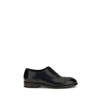 This Lace-Up Shoes by Santoni for men in bos taurus calfskin leather black features an exquisite silhouette from the Men's Bos Taurus Calfskin Leather Lace-Up Shoes collection, defined by a sophisticated and elegant .