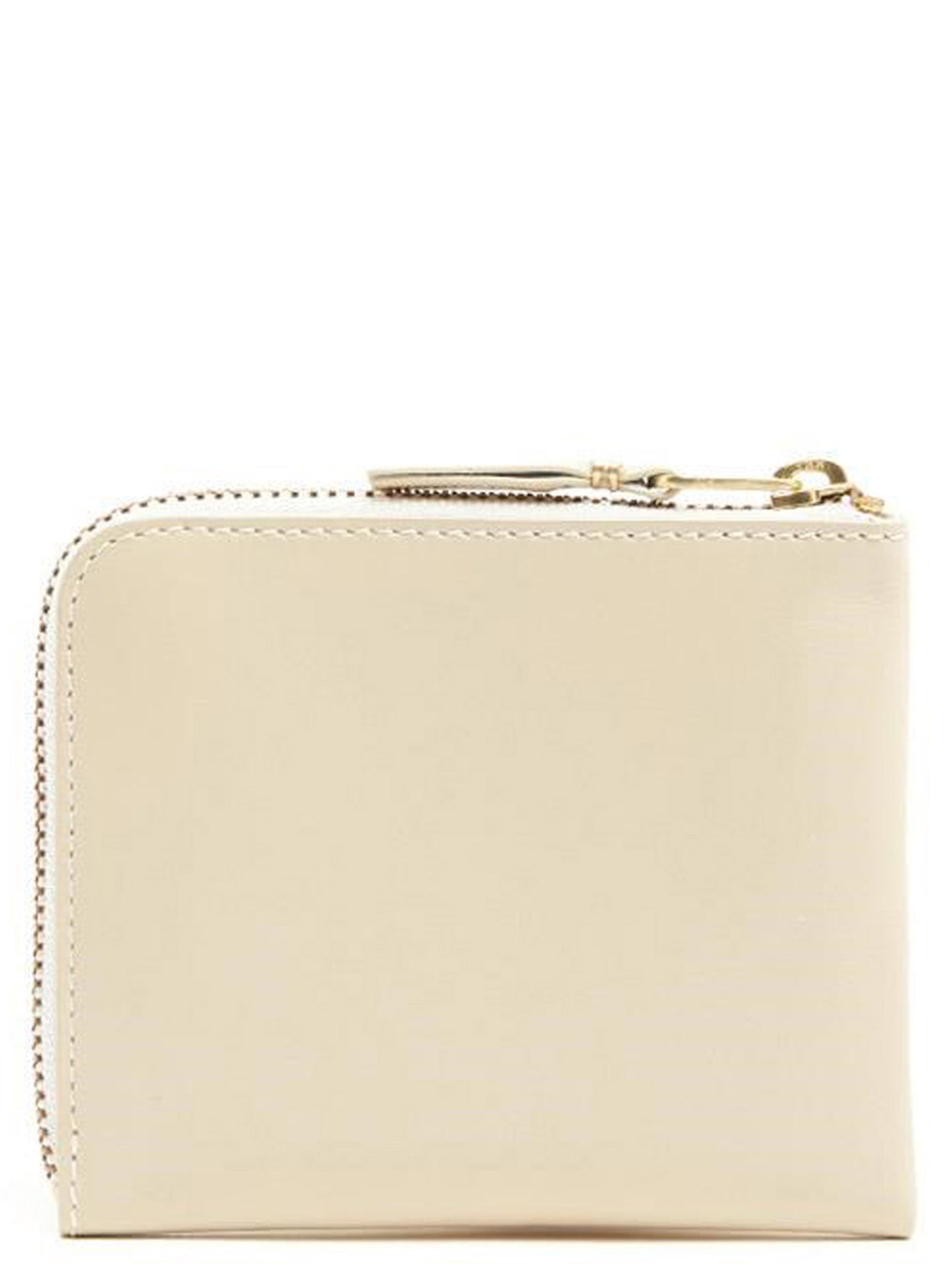 Cardholder Card Case by Comme Des Garçons for women in leather beige & print features a polished Classic Line Leather Cardholder Card Case design with polished card-organization compact-design.