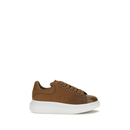 Sneakers by Alexander McQueen for men in bos taurus calf patent leather brown features an versatile design from the Icon Men's Chunky Bos Taurus Calf Patent Leather Sneakers collection, highlighting a versatile chunky style for a premium, high-fashion look.