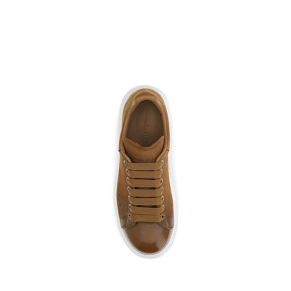 Sneakers by Alexander McQueen for men in bos taurus calf patent leather brown features a chic design, perfectly showcasing the chic chunky style of this Icon Men's Chunky Bos Taurus Calf Patent Leather Sneakers.