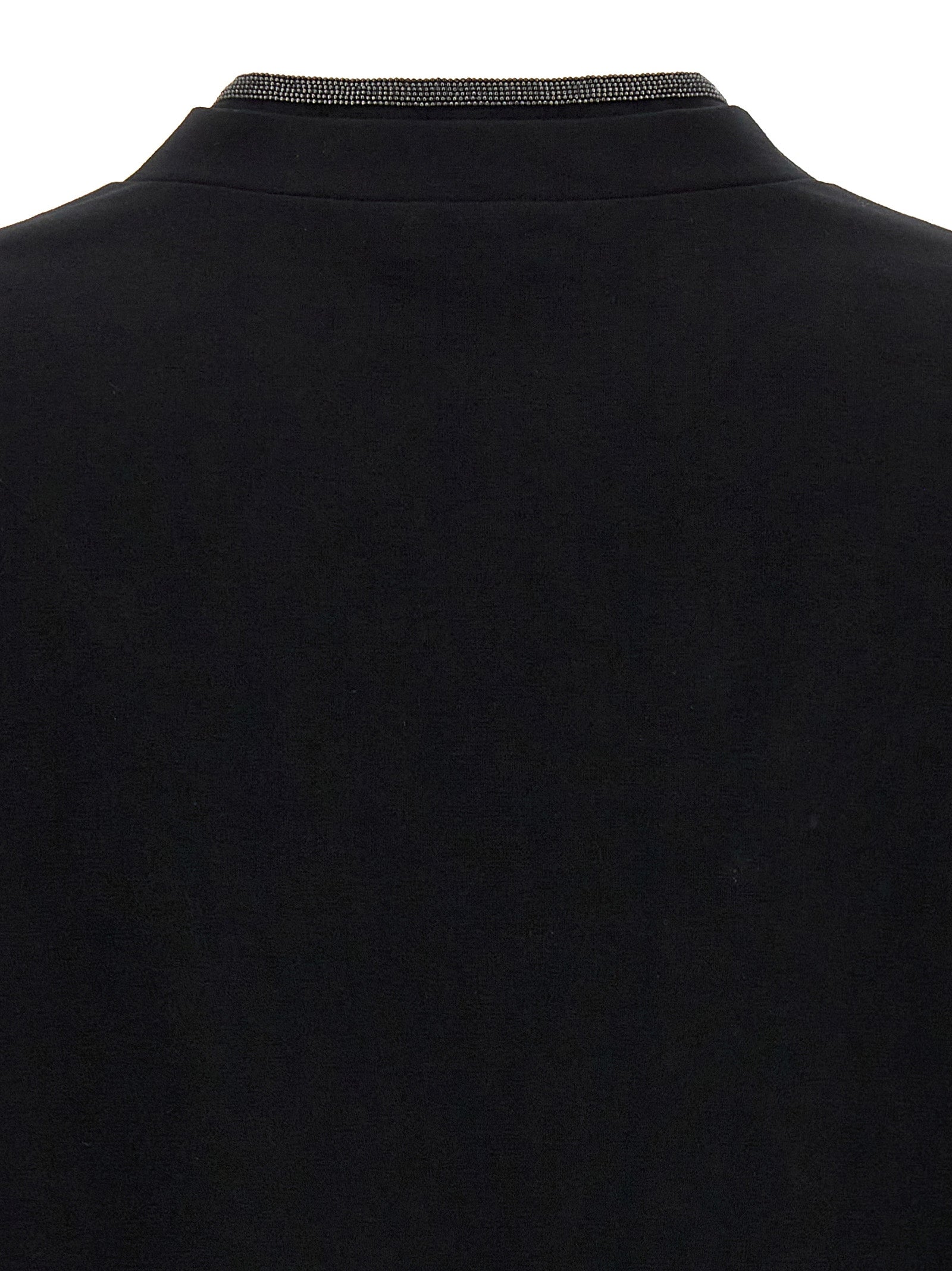 T-Shirt by Brunello Cucinelli for women in stretch cotton black & signature features an on trend silhouette, perfectly showcasing a on trend and for an elevated aesthetic.