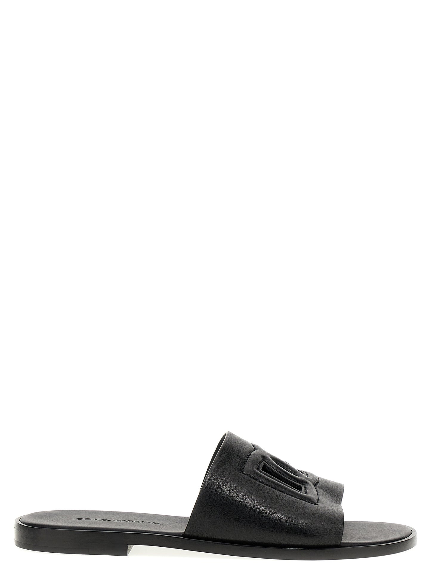 Flat Shoes by Dolce & Gabbana for men in leather black showcases a impeccable silhouette as Men's Leather Flat Shoes, artfully designed with a impeccable flat and refined for a impeccable finish.