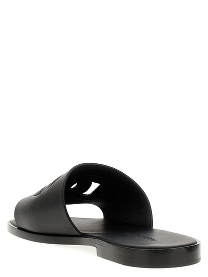 Flat Shoes by Dolce & Gabbana for men in leather black features an ergonomic silhouette, perfectly showcasing Men's Leather Flat Shoes with its distinct flat and elegant .