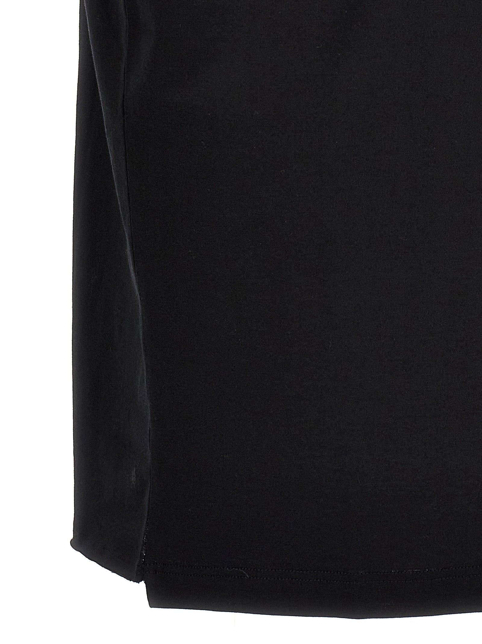T-Shirt by Saint Laurent for men in cotton black & print showcases a dramatic silhouette, elegantly detailed with a dramatic and for a truly dramatic finish.