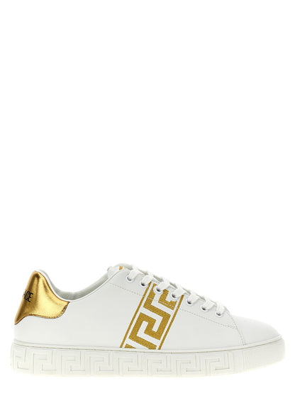 Sneakers by Versace for men in polyamide leather gold features a chic design, perfectly showcasing the chic low-top style of this Men's Low Top Polyamide Leather Sneakers.