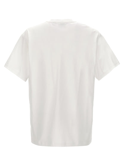 T-Shirt by Burberry for men in cotton white showcases a fashionable silhouette, elegantly detailed with a fashionable and crew neckline for a sophisticated, high-fashion look.