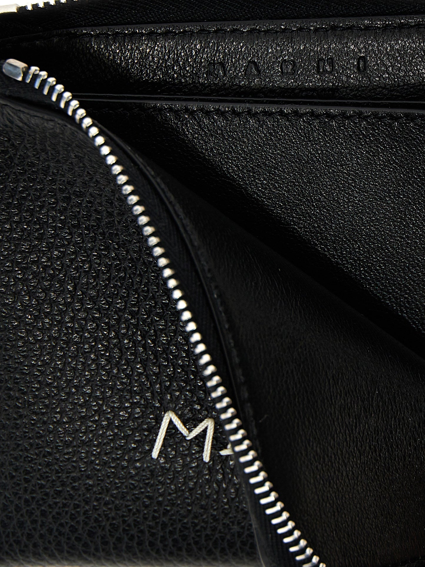 Wallet by Marni for men in bos taurus calfskin leather black features a sleek silhouette, showcasing the sleek Bos Taurus Calfskin Leather Wallet design with sophisticated for a premium look.