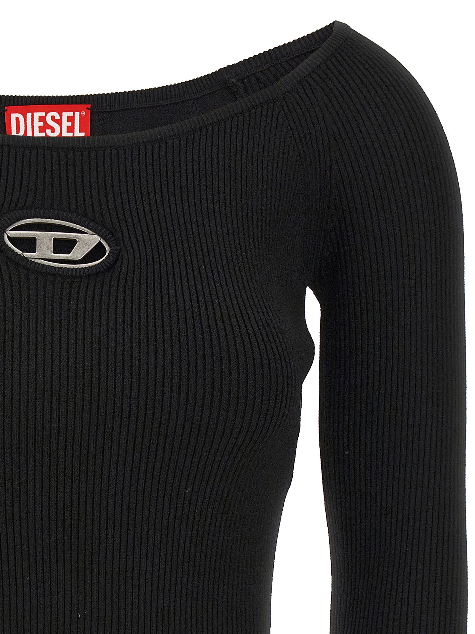 Cardigan by Diesel for women in viscose & polyester black & patterned showcases a luxurious silhouette, meticulously detailed with a sophisticated boat neckline and for a refined finish.