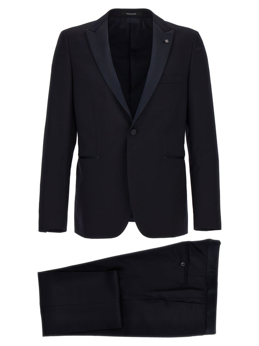 Blazer by Tagliatore for men in virgin wool blue features an sartorial silhouette, showcasing a sophisticated split single-breasted neckline and sartorial for a truly sartorial finish.