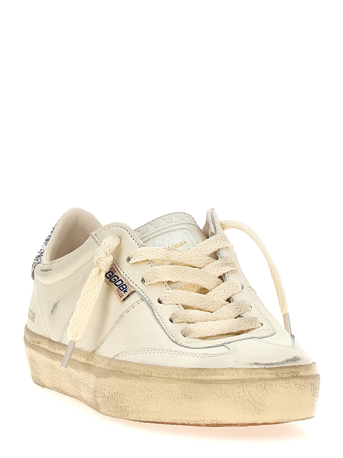Sneakers by Golden Goose for women in lamb leather white features an versatile design from the Star Women's Low Top Lamb Leather Sneakers collection, highlighting a versatile low-top style for a premium, high-fashion look.