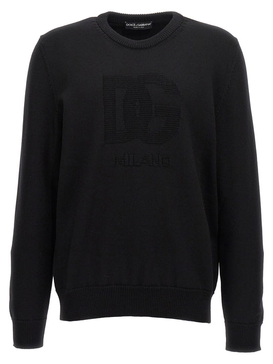 Cardigan by Dolce & Gabbana for men in virgin wool black showcases a luxurious silhouette, meticulously detailed with a sophisticated crew neckline and for a refined finish.