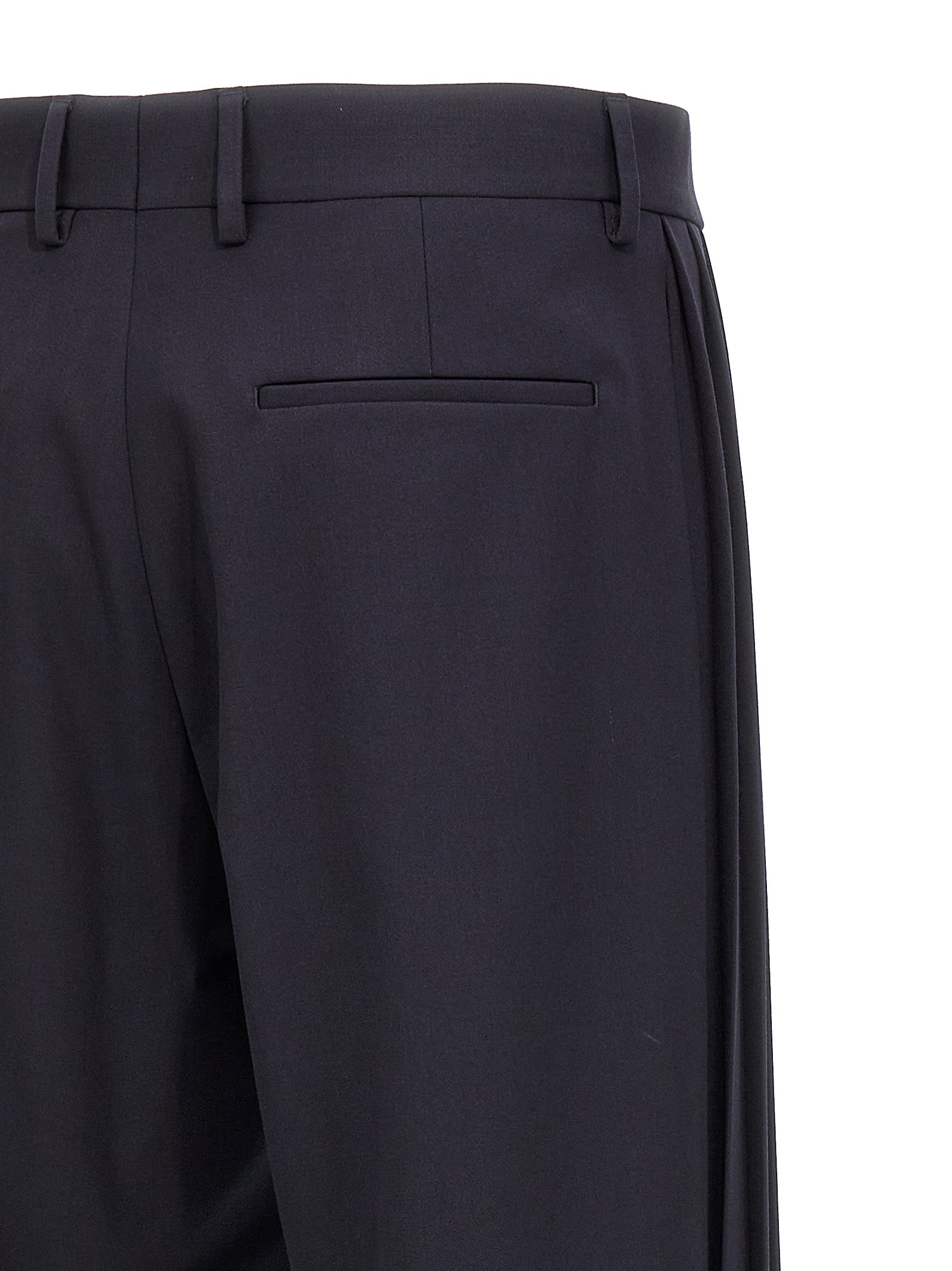 Trousers by Fendi for men in polyester & virgin wool blue presents a perennial silhouette, meticulously tailored with a cut, long finish, and an elegant .