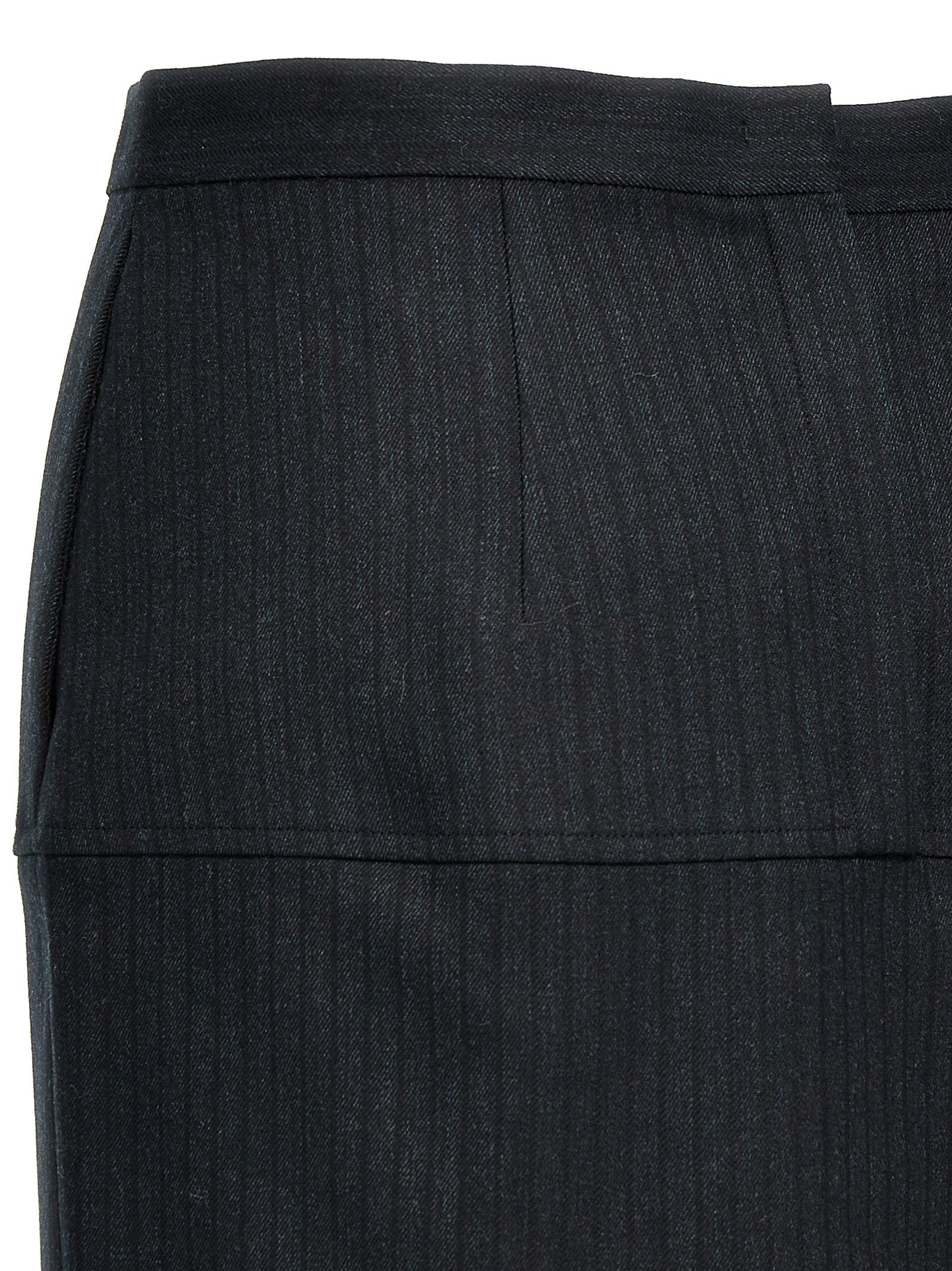 Skirt by Fendi for women in polyester & virgin wool gray & pinstripe showcases a sultry silhouette, elegantly defined by its midi and the sophisticated sultry design of the Women's Sheath Straight Polyester & Virgin Wool Skirt.