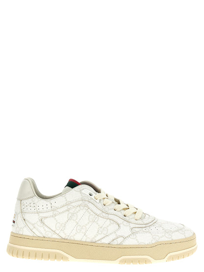 Sneakers by Gucci for women in polyethylene polyurethane polyester cotton white presents a sumptuous silhouette, artfully capturing the essence of the Gg Heart Ribbon Women's Fashion Polyethylene Polyurethane Polyester Cotton Sneakers with its sumptuous fashion style design.