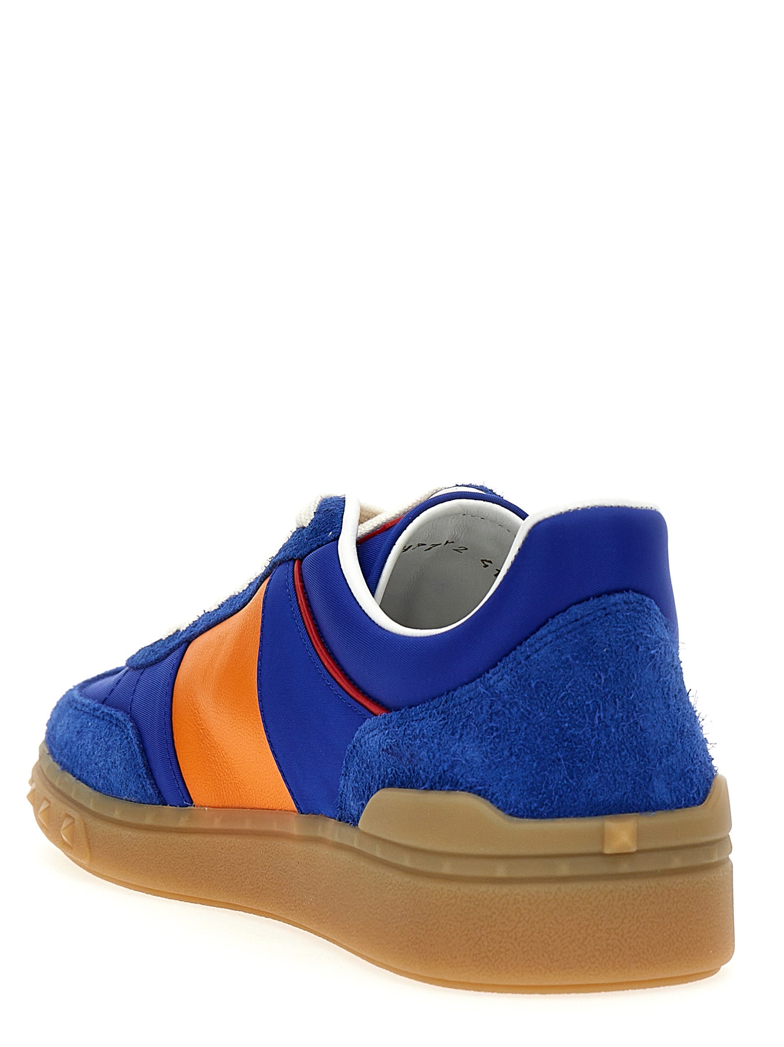 Sneakers by Valentino Garavani for men in bos taurus calfskin leather blue & signature presents a on trend silhouette from the V Logo Men's Low Top Bos Taurus Calfskin Leather Sneakers collection, showcasing a on trend low-top style for an elevated aesthetic.