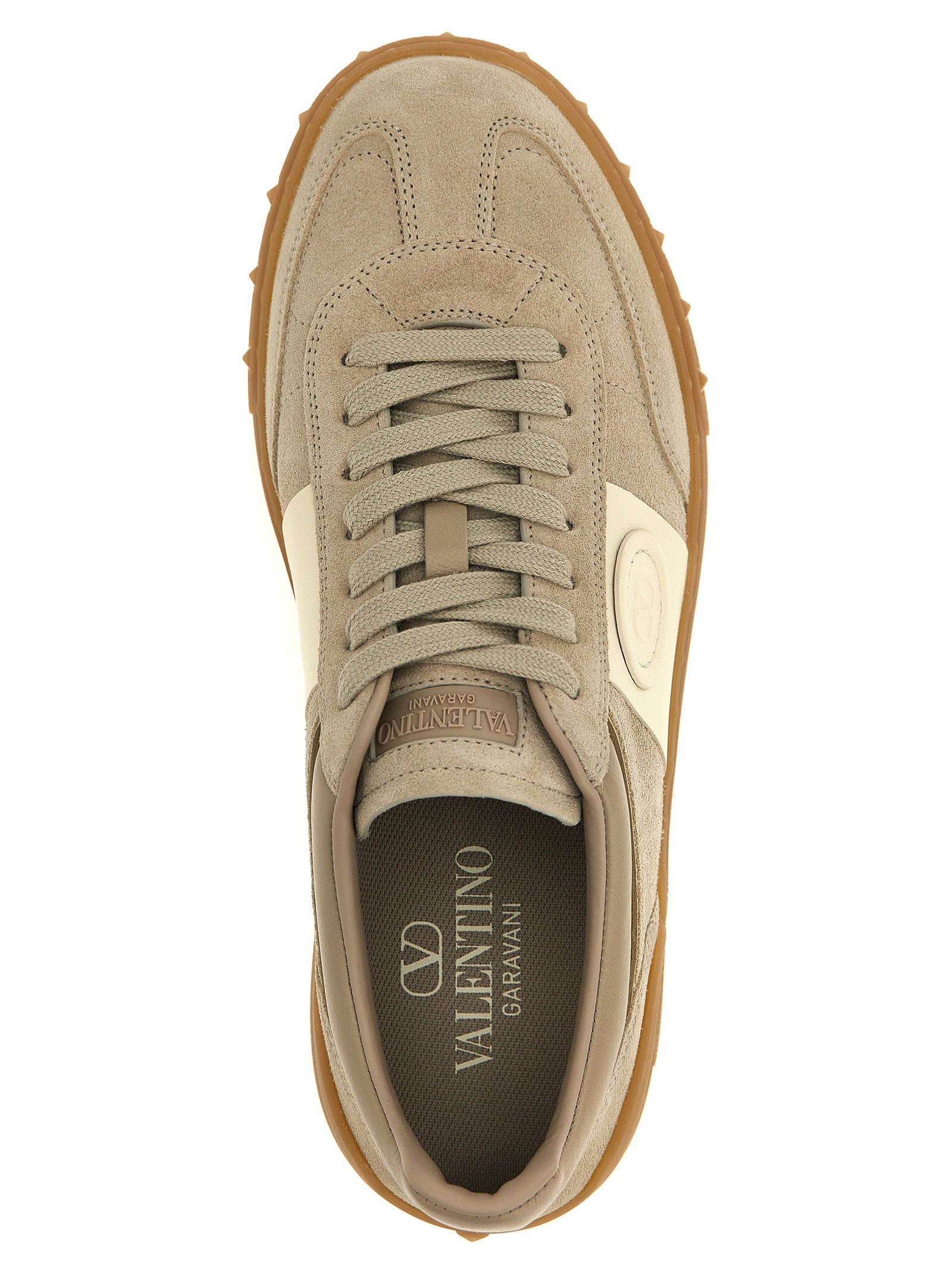 Sneakers by Valentino Garavani for women in bos taurus calfskin leather beige & signature features an fashionable silhouette, showcasing the premium V Logo Women's Low Top Bos Taurus Calfskin Leather Sneakers in a fashionable low-top style that offers a fashionable finish for refined style.