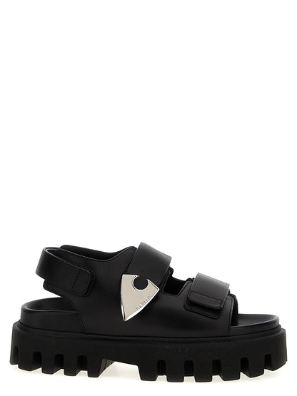 Flat Sandals by Alexander McQueen for women in bos taurus calf leather black showcases a sculptural silhouette as Women's Bos Taurus Calf Leather Flat Sandals, defined by a sculptural flat and sculptural for a sculptural look.