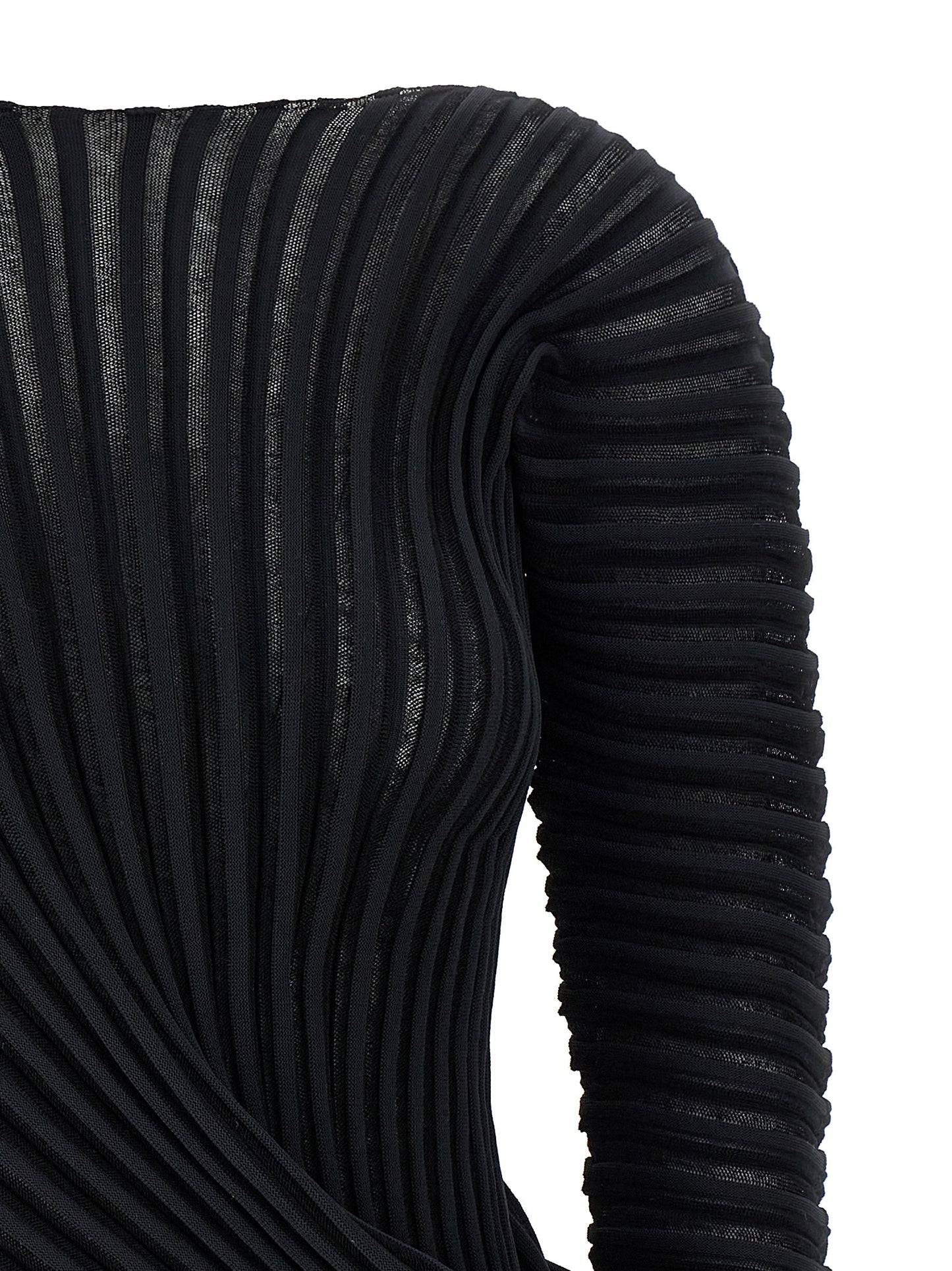 Shirt by Issey Miyake for women in cotton polyester black showcases a sleek silhouette, elegantly detailed with a sleek crew neckline and for a sleek finish.