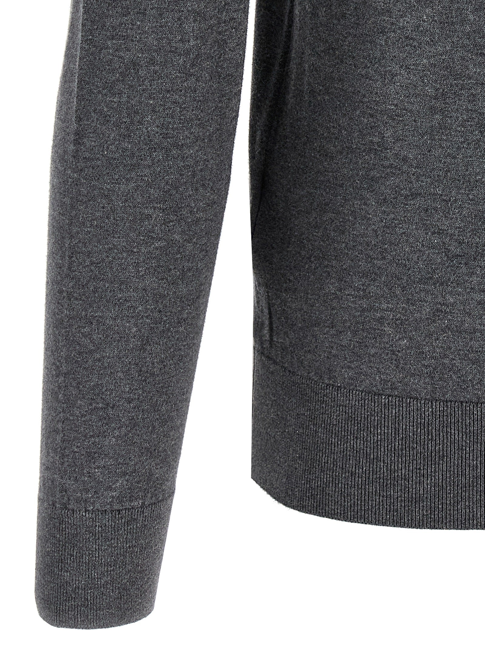 Cardigan by JOHN SMEDLEY for men in cotton gray features an impeccable silhouette, showcasing a sophisticated and detail for a truly impeccable finish.
