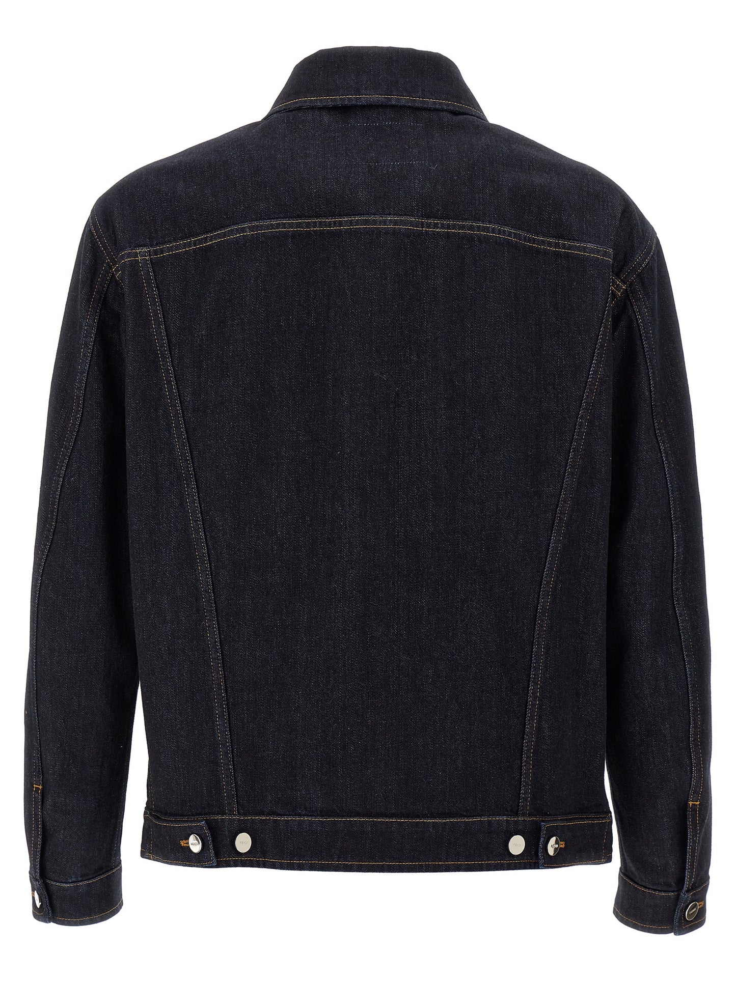Trucker Jacket by Fendi for men in denim cotton blue presents a effortlessly chic silhouette, showcasing a sophisticated shirt-collar neckline and premium pockets for a truly effortlessly chic finish.