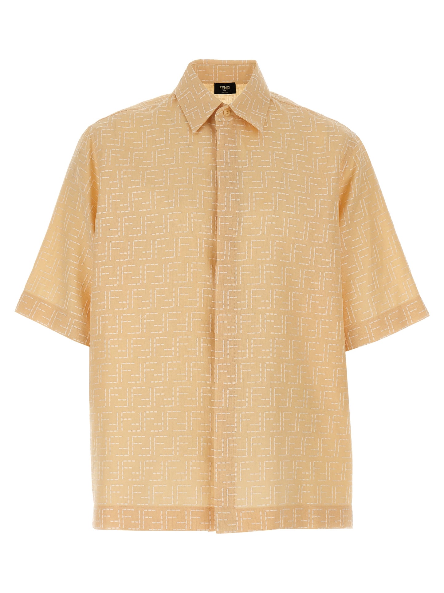 Shirt by Fendi for men in linen & cotton beige & jacquard showcases a sublime silhouette, artfully detailed with a sublime and short-sleeve for a sophisticated, sublime finish.