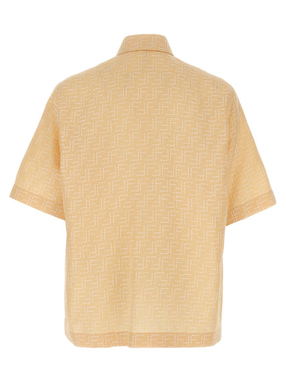 Shirt by Fendi for men in linen & cotton beige & jacquard presents a discerning silhouette, showcasing a sophisticated and for a truly discerning finish.